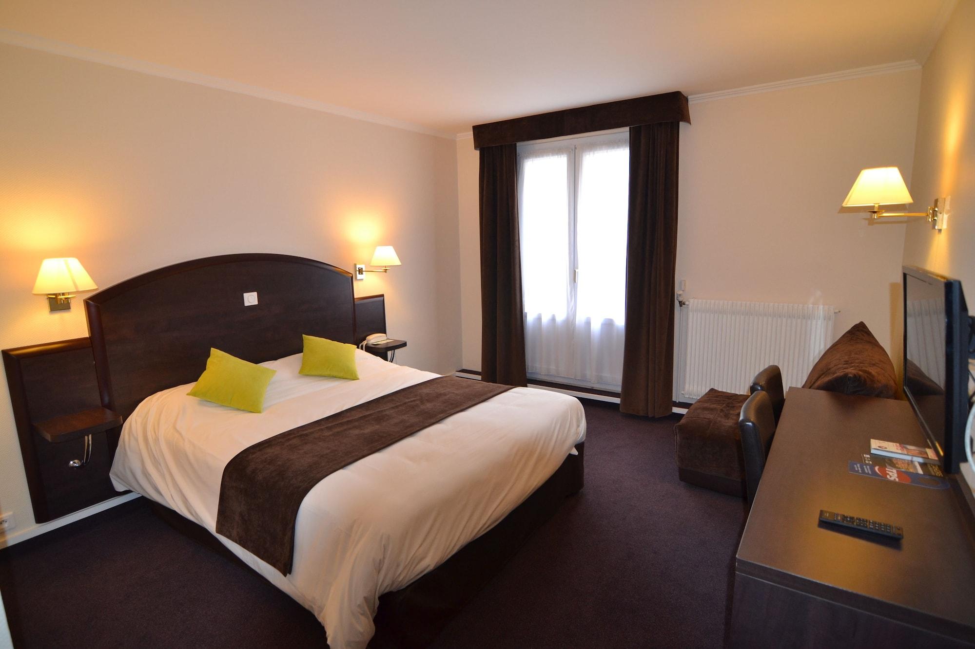 Brit Hotel Cahors - Le France Bagian luar foto
