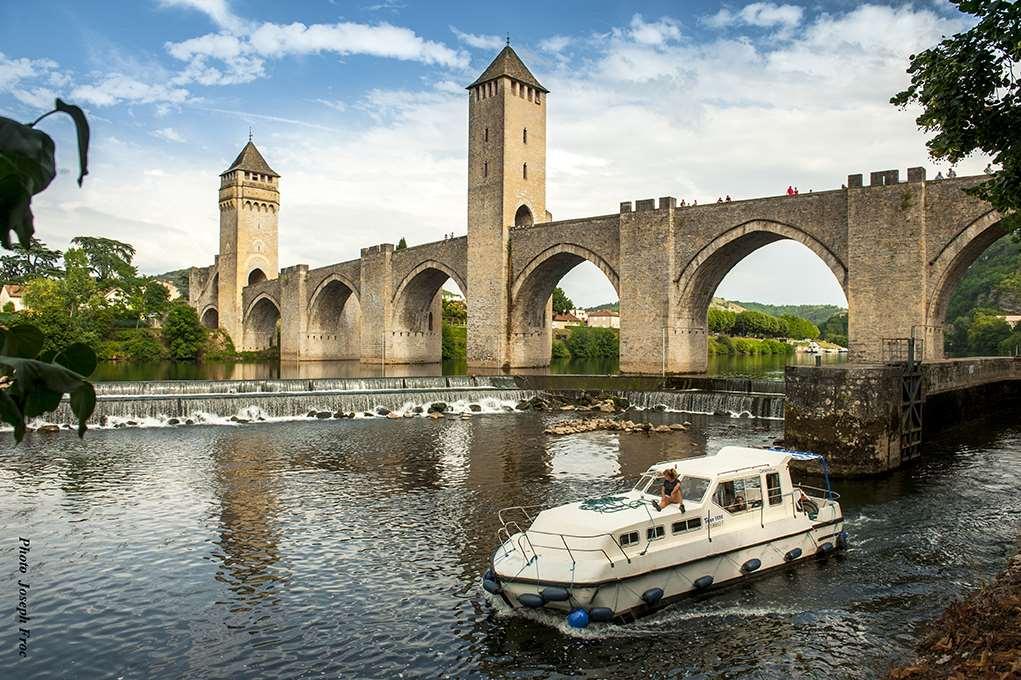 Brit Hotel Cahors - Le France Bagian luar foto