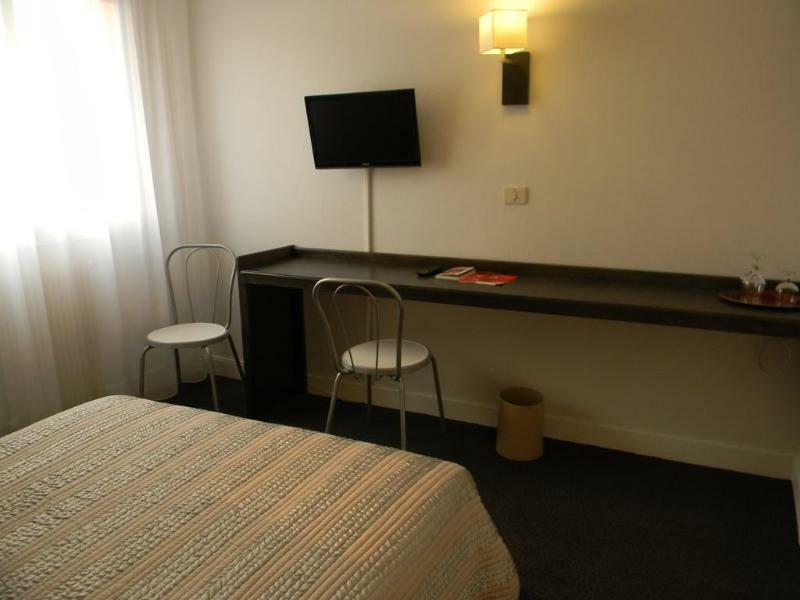 Brit Hotel Cahors - Le France Bagian luar foto